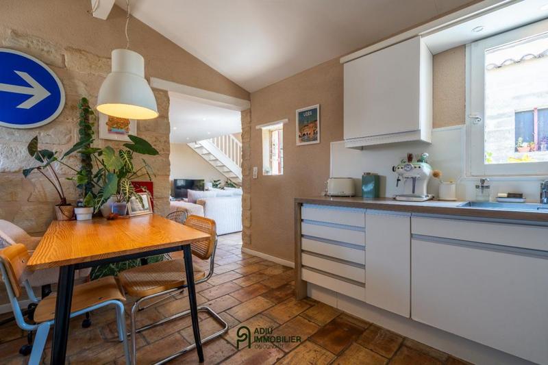 Appartement - 64 m² - 2 pièces