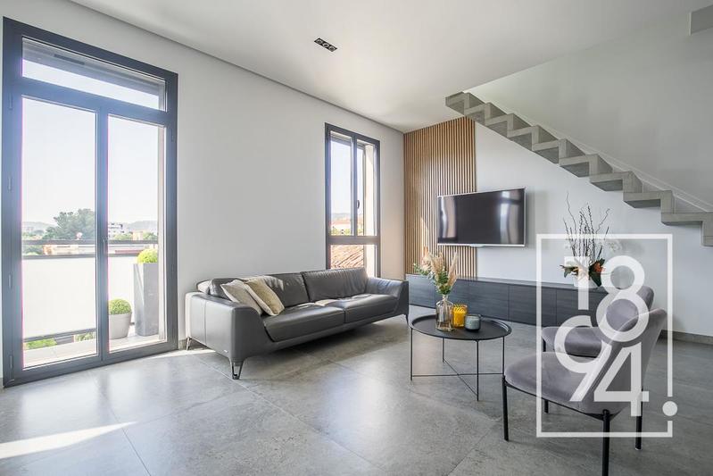 Appartement - 150 m² - 5 pièces