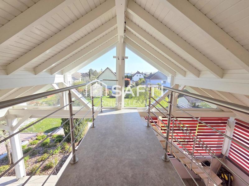 Maison - 262 m² - 6 pièces