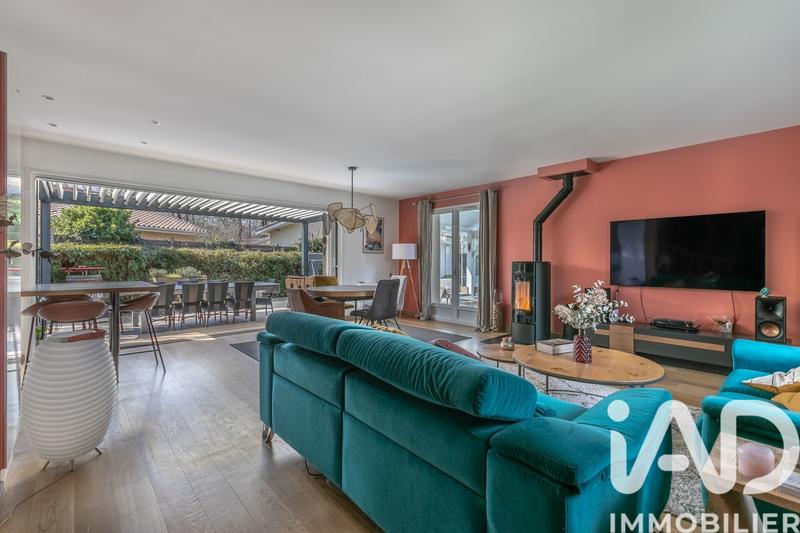 Maison - 160 m² - 6 pièces