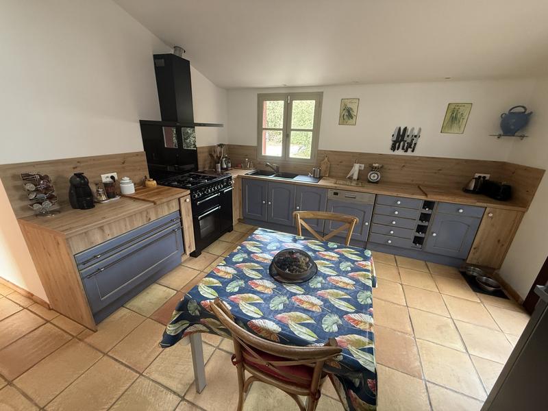 Villa - 215 m² - 5 pièces