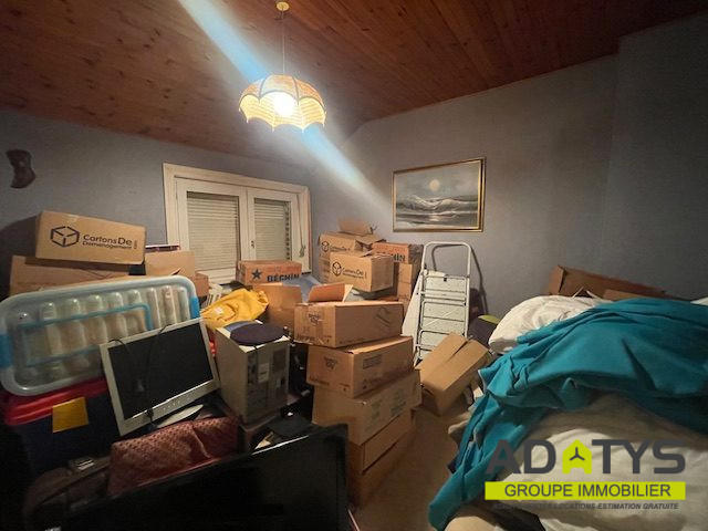 Maison - 121 m² - 6 pièces