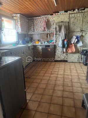 Maison - 187 m² - 7 pièces