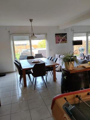 Maison - 140 m² - 5 pièces