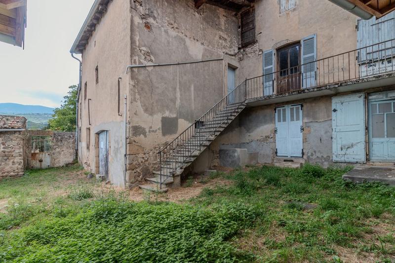 Maison de village - 200 m² - 11 pièces