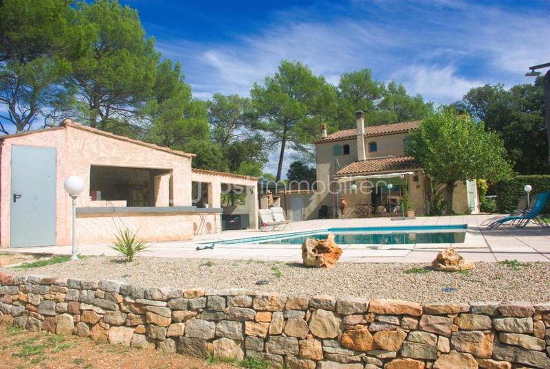 Villa - 131 m² - 5 pièces