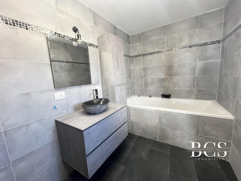 Maison - 116 m² - 6 pièces