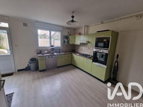 Maison - 98 m² - 4 pièces