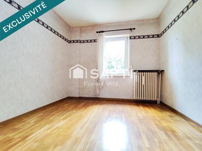 Maison - 135 m² - 6 pièces