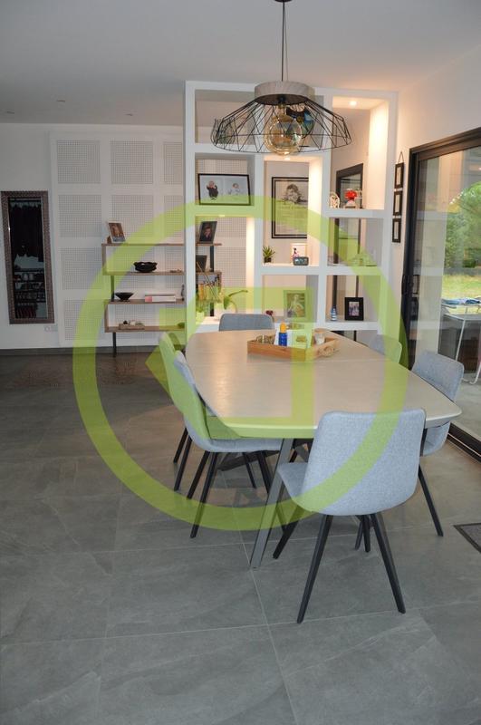 Maison d'architecte - 175 m² - 7 pièces