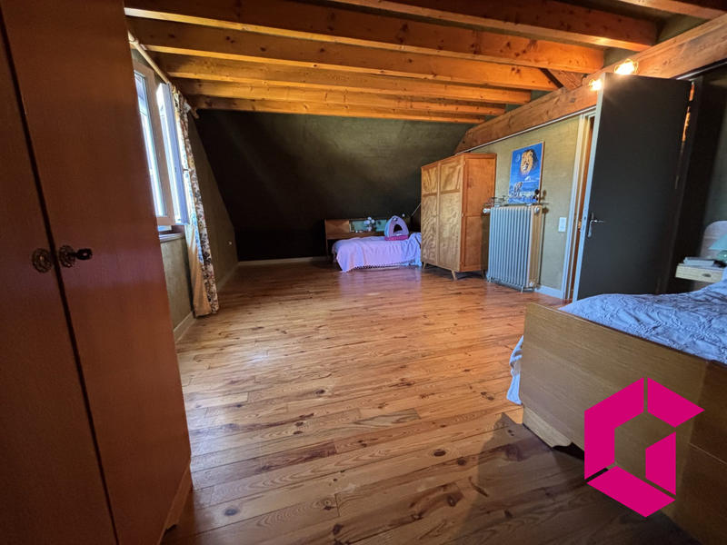 Maison - 170 m² - 7 pièces