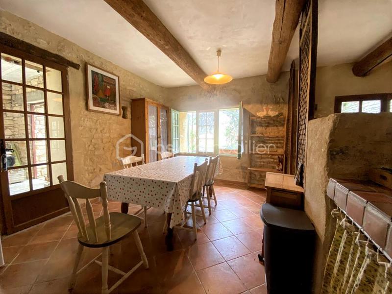 Mas - 427 m² - 12 pièces