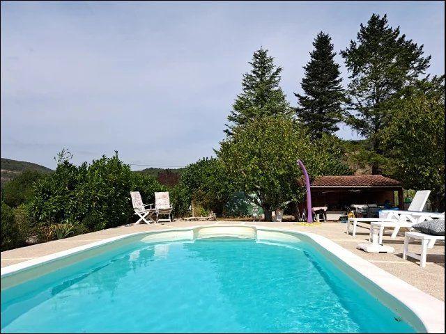 Maison - 128 m² - 4 pièces