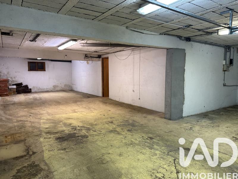 Maison - 182 m² - 8 pièces