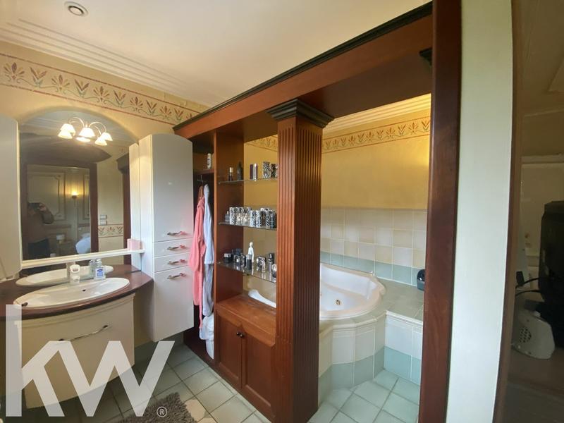 Maison - 190 m² - 6 pièces