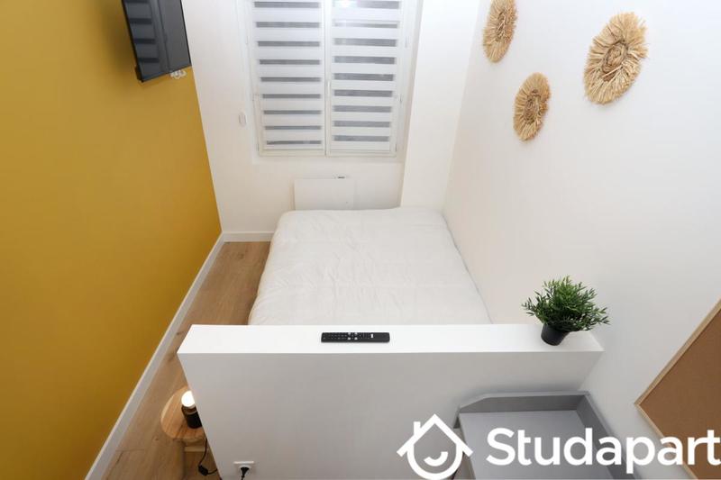 Chambre - 74 m² - 1 pièce