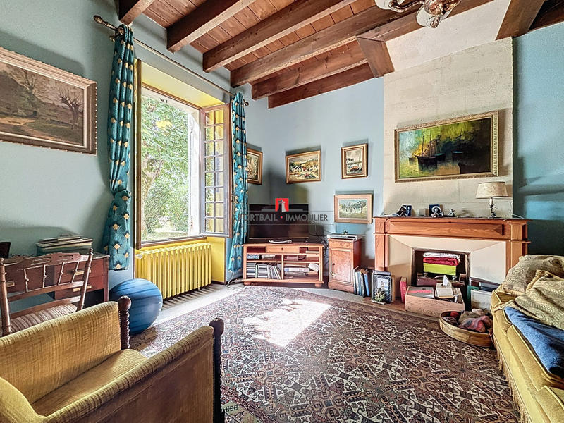 Maison - 193 m² - 6 pièces