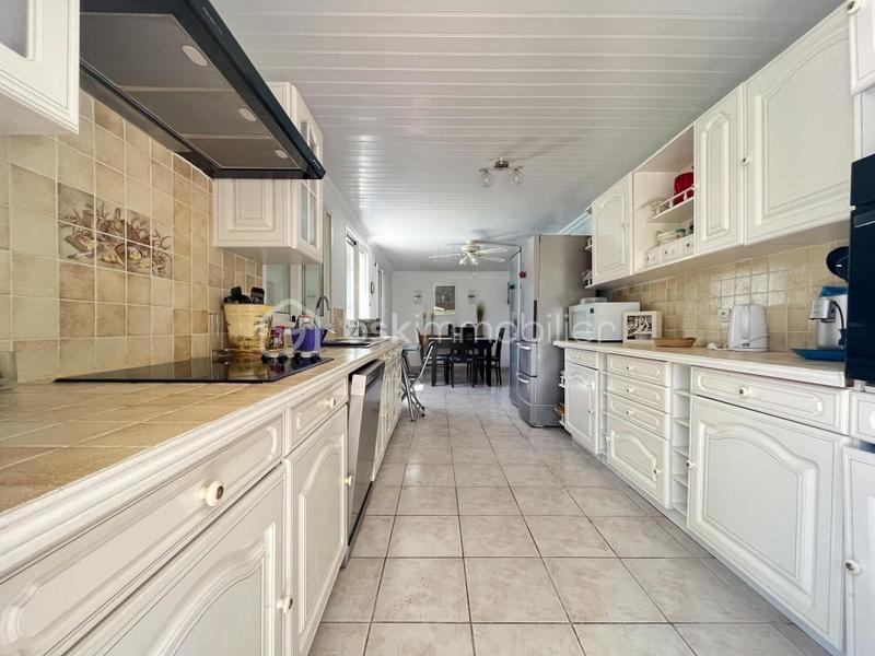 Maison - 141 m² - 6 pièces