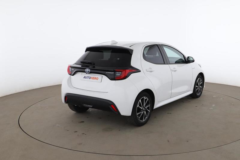 Toyota Yaris 1.5 Hybrid Design 116h