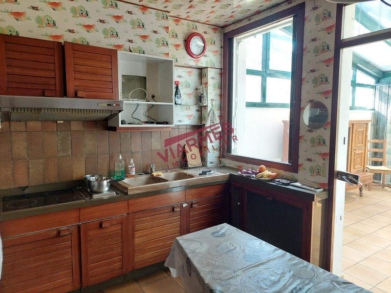 Maison - 195 m² - 7 pièces