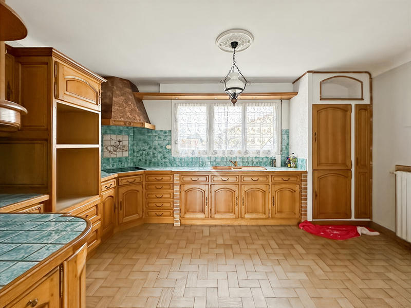 Maison - 162 m² - 6 pièces