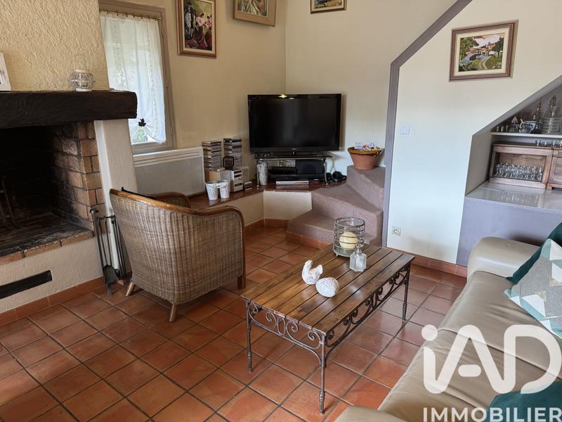 Maison - 95 m² - 5 pièces