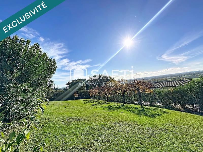 Maison - 135 m² - 6 pièces