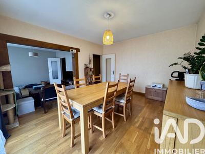 Appartement - 75 m² - 3 pièces