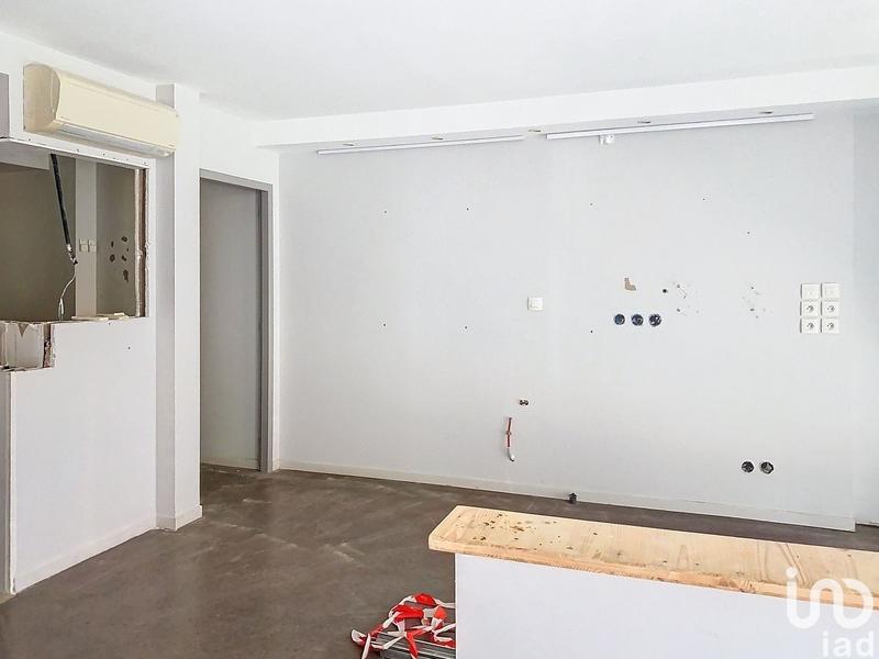 Local commercial - 105 m² - 3 pièces