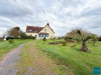 Maison - 170 m² - 7 pièces