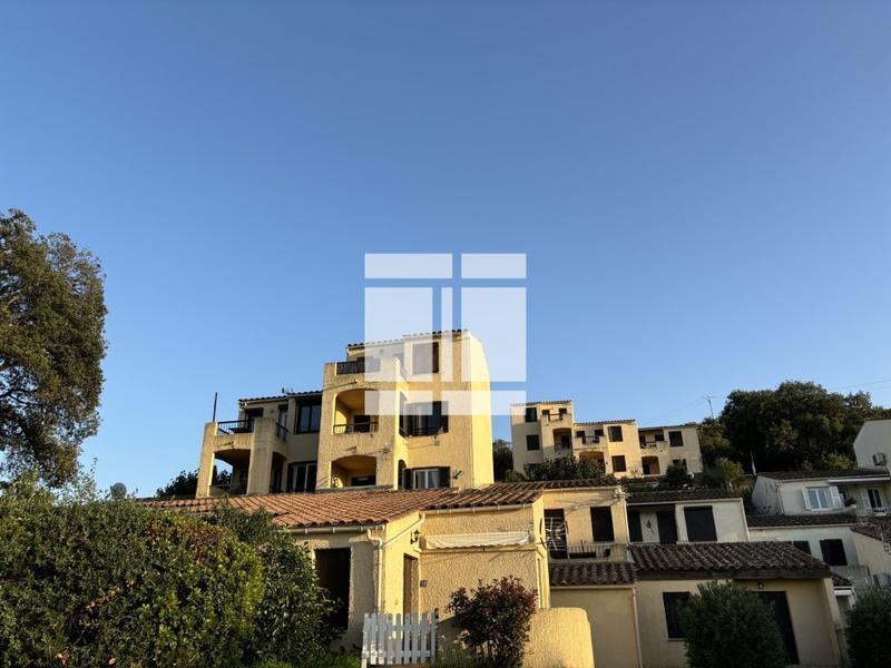 Appartement - 30 m² - 2 pièces