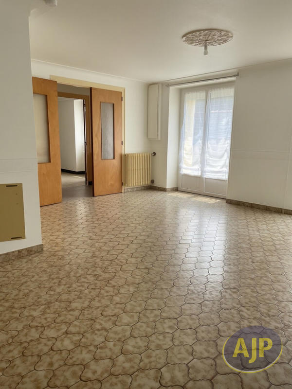 Maison - 124 m² - 6 pièces