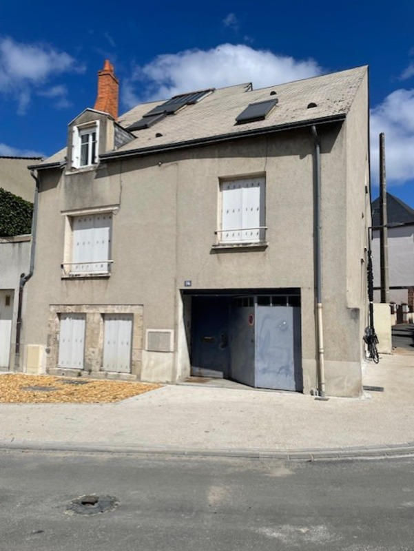 Maison - 185 m² - 9 pièces