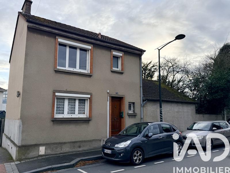 Maison - 80 m² - 4 pièces