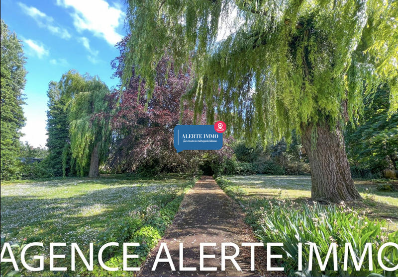 Villa - 273 m² - 7 pièces