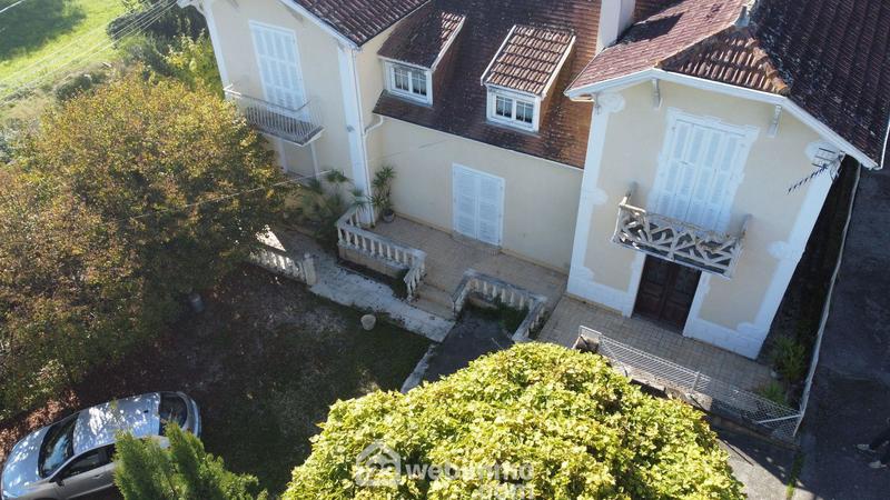 Ferme - 261 m² - 13 pièces