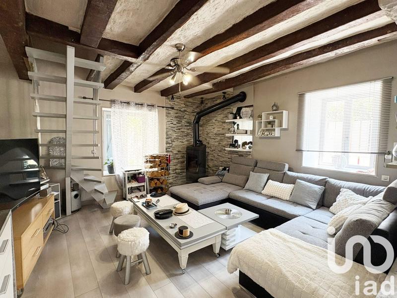 Maison - 95 m² - 5 pièces