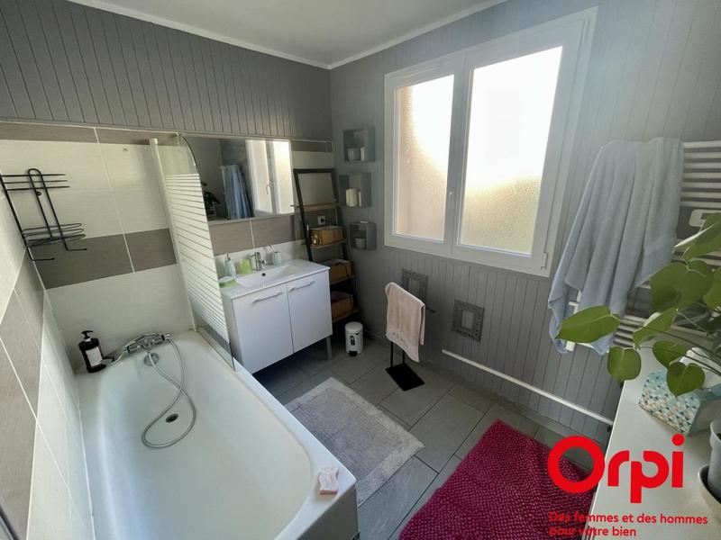 Maison - 125 m² - 6 pièces