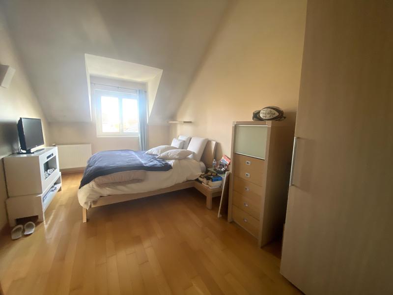 Maison - 162 m² - 7 pièces