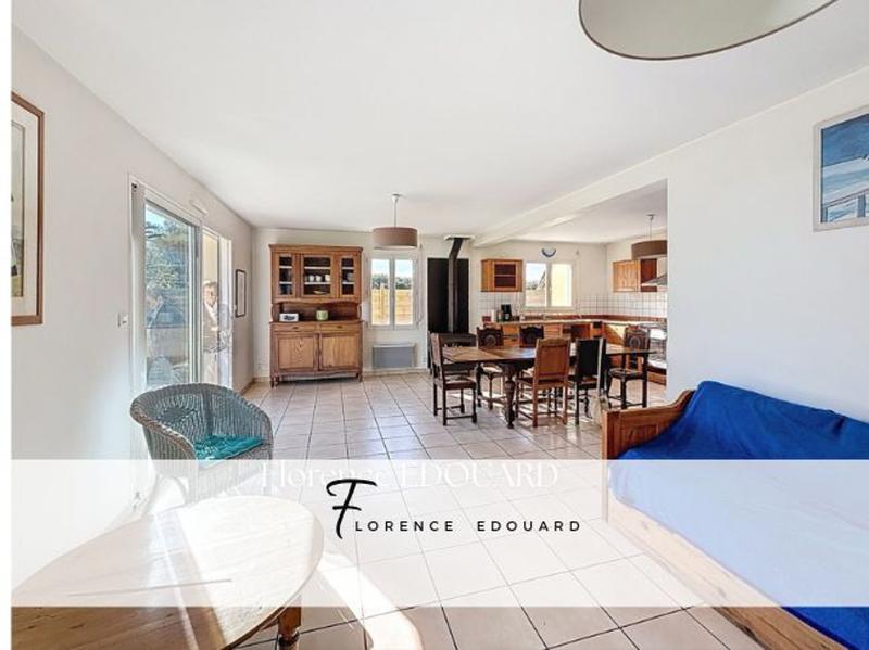 Maison - 141 m² - 8 pièces