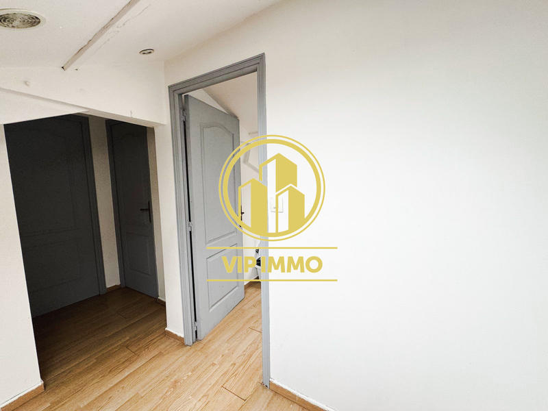 Duplex - 62 m² - 5 pièces