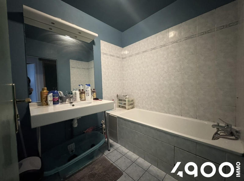 Maison - 98 m² - 5 pièces