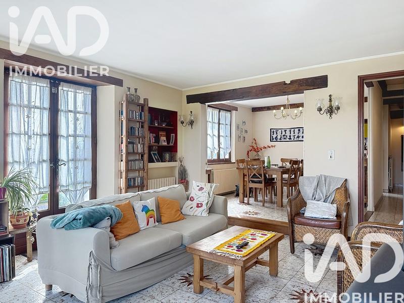 Maison - 140 m² - 5 pièces