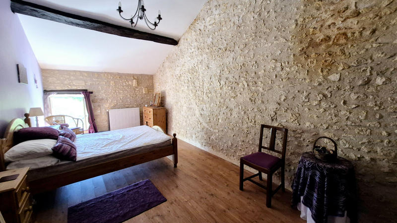 Maison - 291 m² - 10 pièces