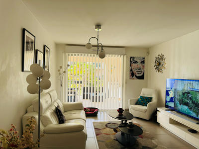 Appartement - 67 m² - 3 pièces