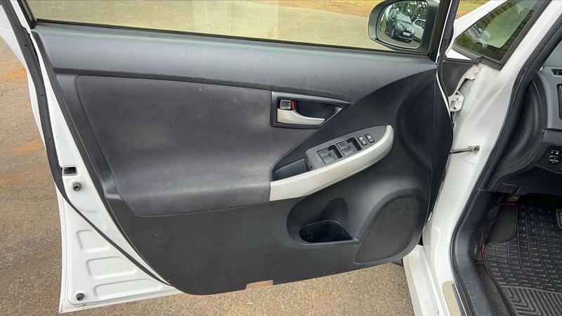 Toyota Prius III 1.8 Vvt-i 136 Hybrid Cvt Dynamic