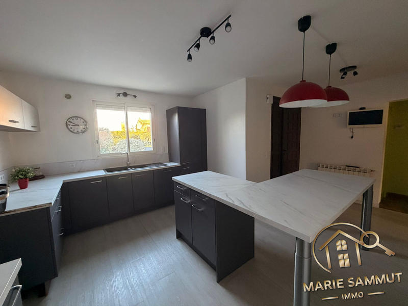 Maison traditionnelle - 163 m² - 5 pièces