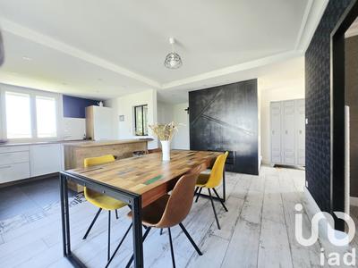 Maison - 146 m² - 7 pièces