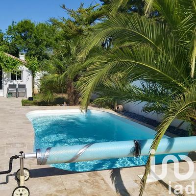 Maison - 152 m² - 6 pièces