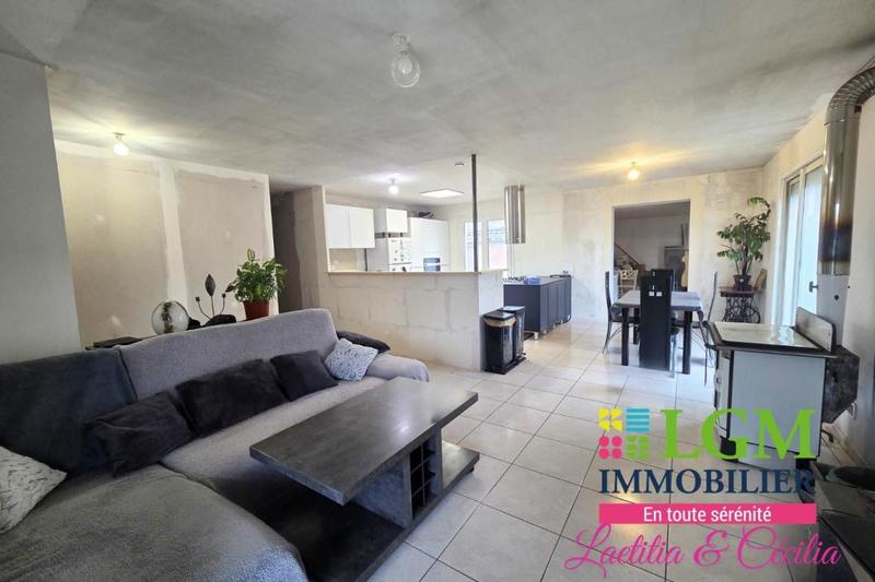 Maison - 110 m² - 4 pièces